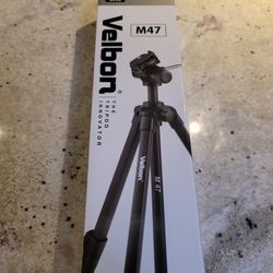 Velbon M47 4-Section Aluminum Tripod with 2-Way Fluid Head