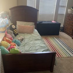 Kids Twin Bed