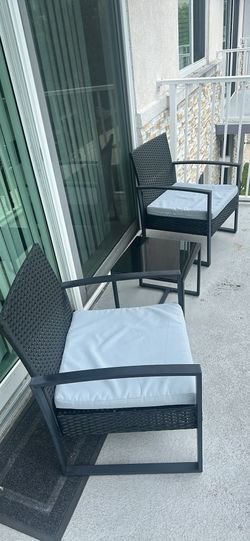 Patio Balcony Set – 2 Chairs & Glass Table – Excellent Condition - $125 Negotiable.