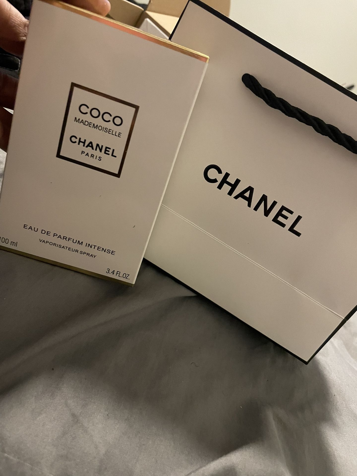 Coco Chanel  READ DESCRIPTION 