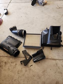 Ford Super Duty Airbox assembly