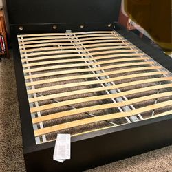Queen Size Platform Bed Frame With Slats