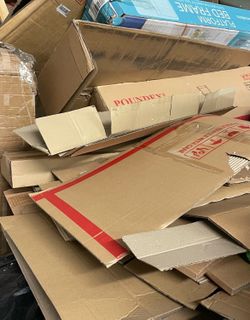 Free cardboard carton gratis