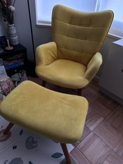 MOVING SALE - Chair with ottoman