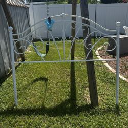 Full/queen Headboard