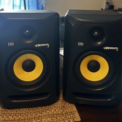 KRK ROKIT STUDIO MONITORS SPEAKERS