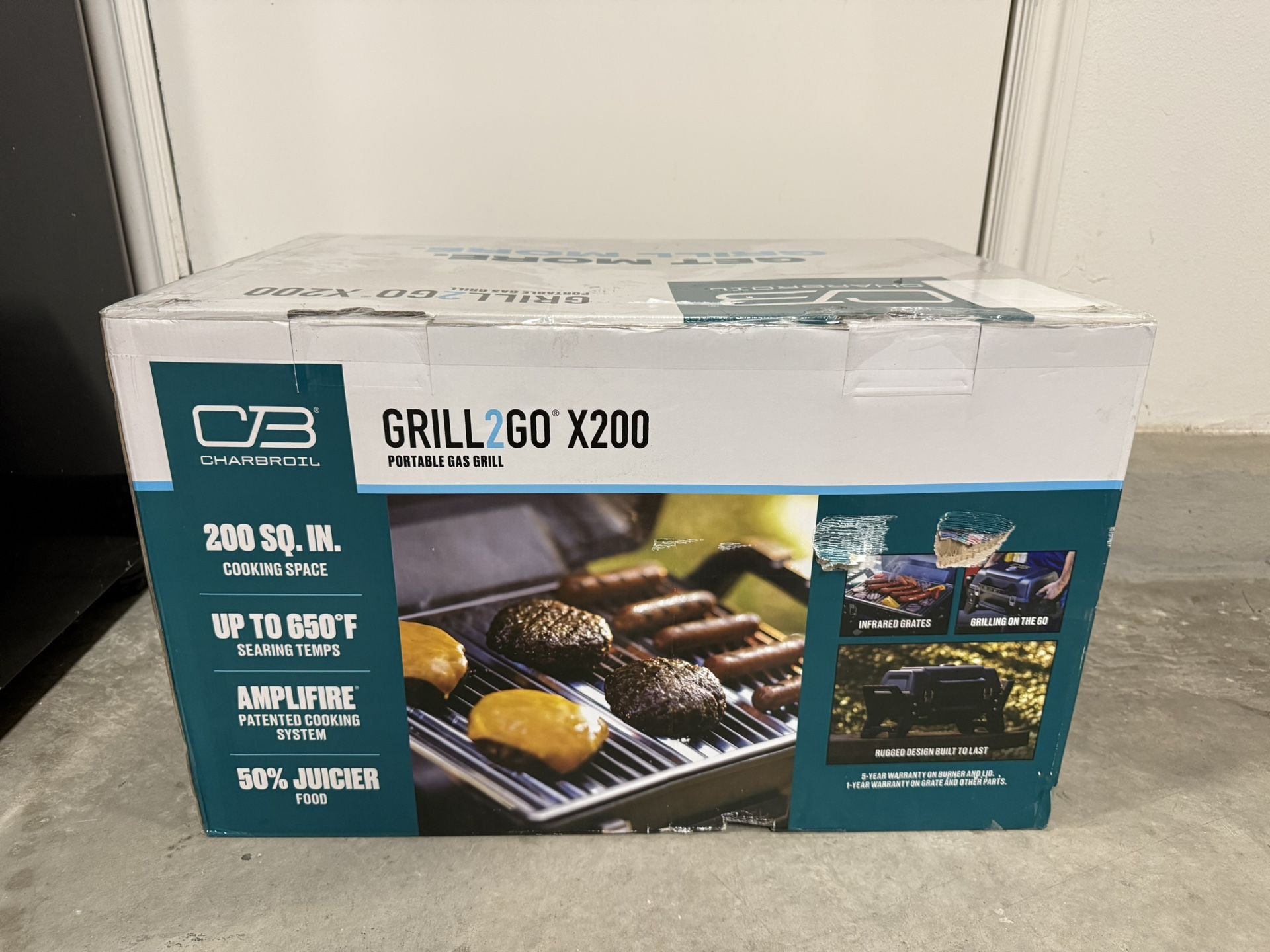 Char-Broil Grill2Go X200 Portable Gas Grill - TRU-Infrared Tabletop - Brand New