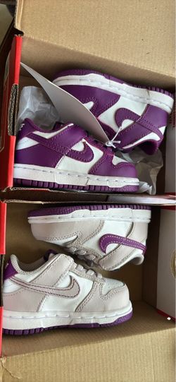 Nike shoes 4C