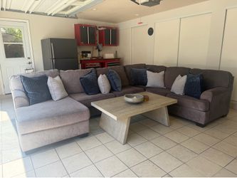 Sectional couch