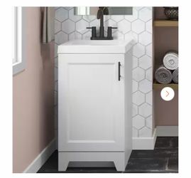 Brindle 19 in. Single Sink Freestanding White Bathroom Vanity with White Cultured Marble Top (Assembled)