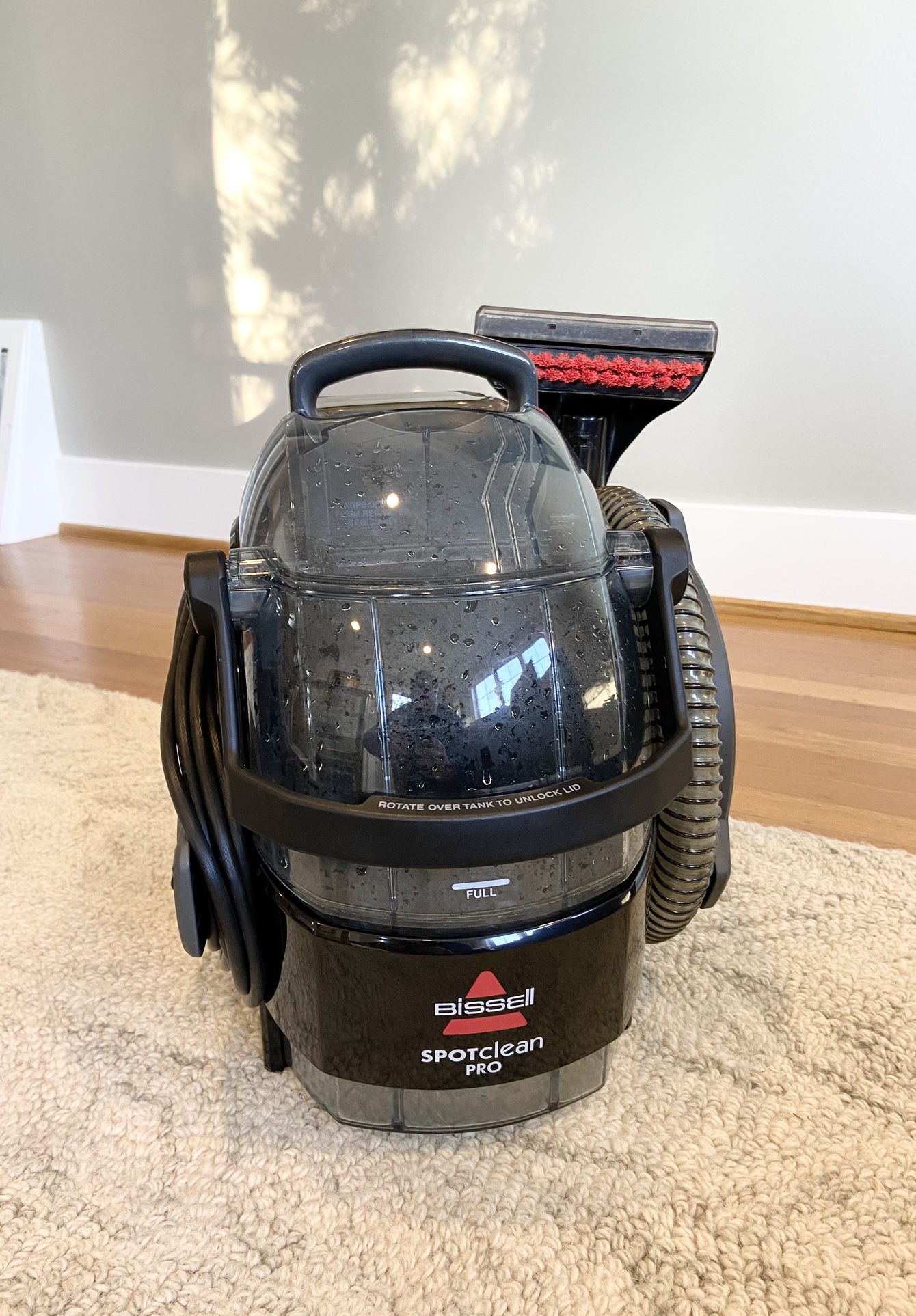 Bissell Spotclean Pro Portable Carpet Cleaner for Sale in Seattle, WA -  OfferUp