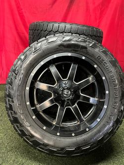 Fuel Offroad 6 Lug Universal 20x10 6x139.7 and 6x135 Wheels