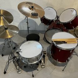 Groove Percussion Drum Set - Crimson Red