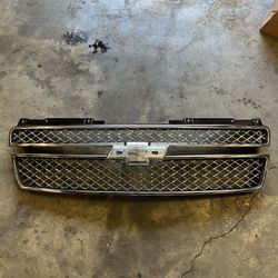Chevy Truck OEM Chrome Grills 2007-2014