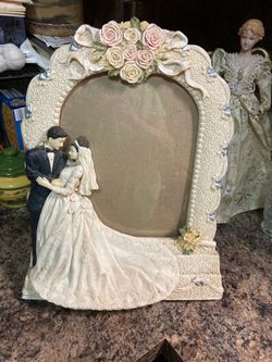 Vintage plaster newlywed photo frame