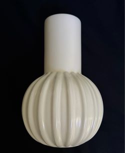 IKEA SKOGSTUNDRA ceramic vase