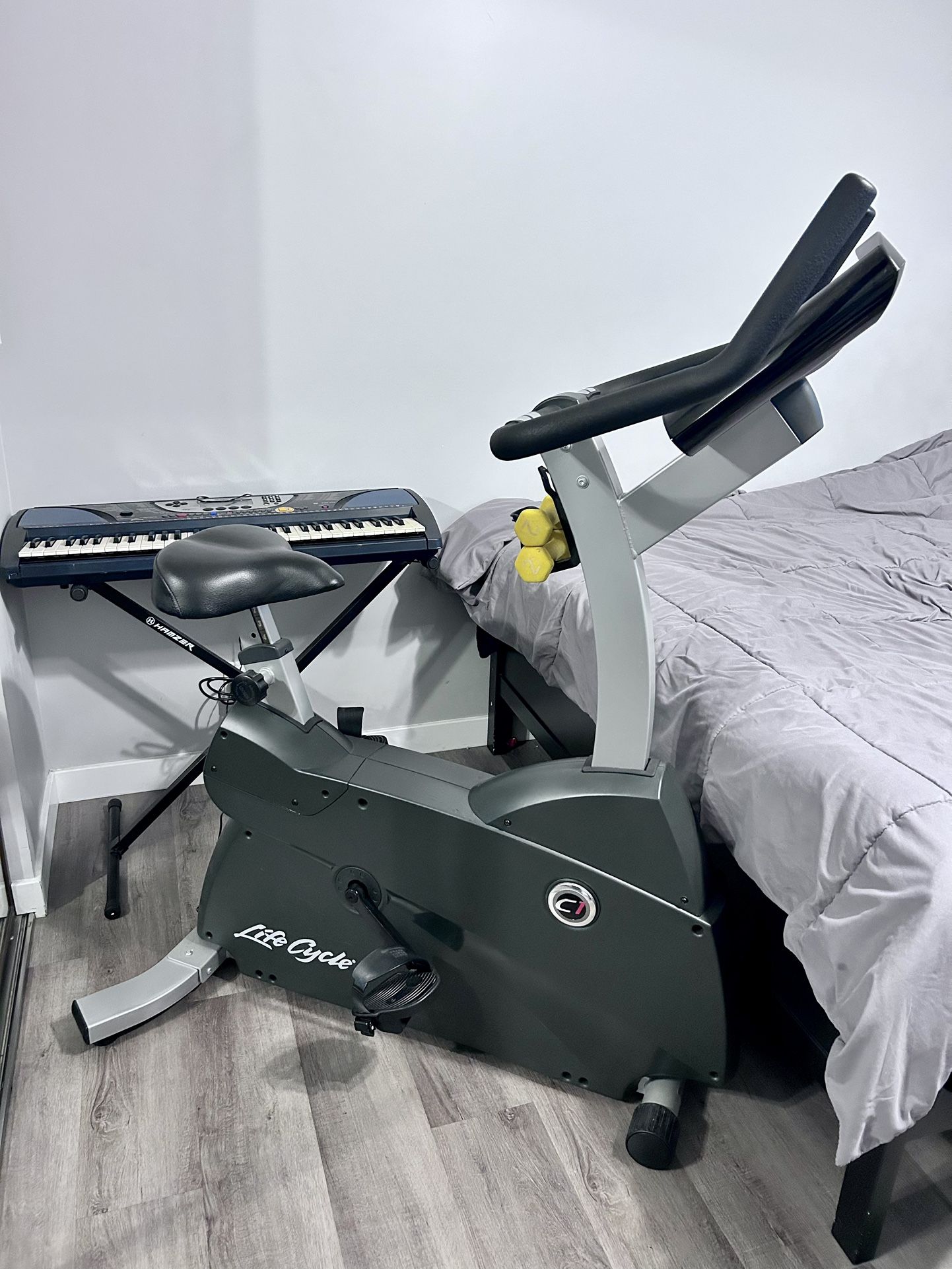 C1 LIFECYCLE EXERCISE BIKE (LIKE NEW)