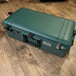 Pelican Air 1615 Case