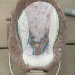 Ingenuity Baby Bouncer 