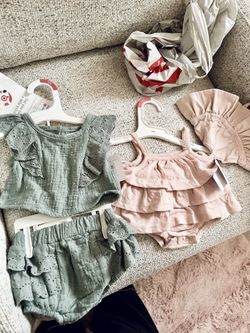 Baby girl Clothes 0-9months
