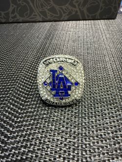 Los Angeles Dodgers 2025 World Champions Team Ring- Mookie Betts #50