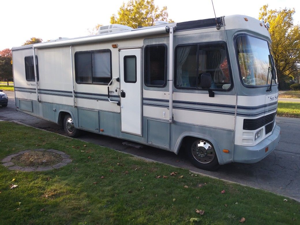 1990 Sovereign 31 motor home class A