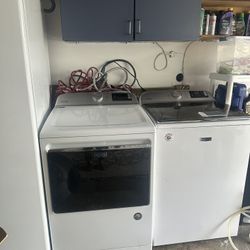 Maytag Washer And Dryer 