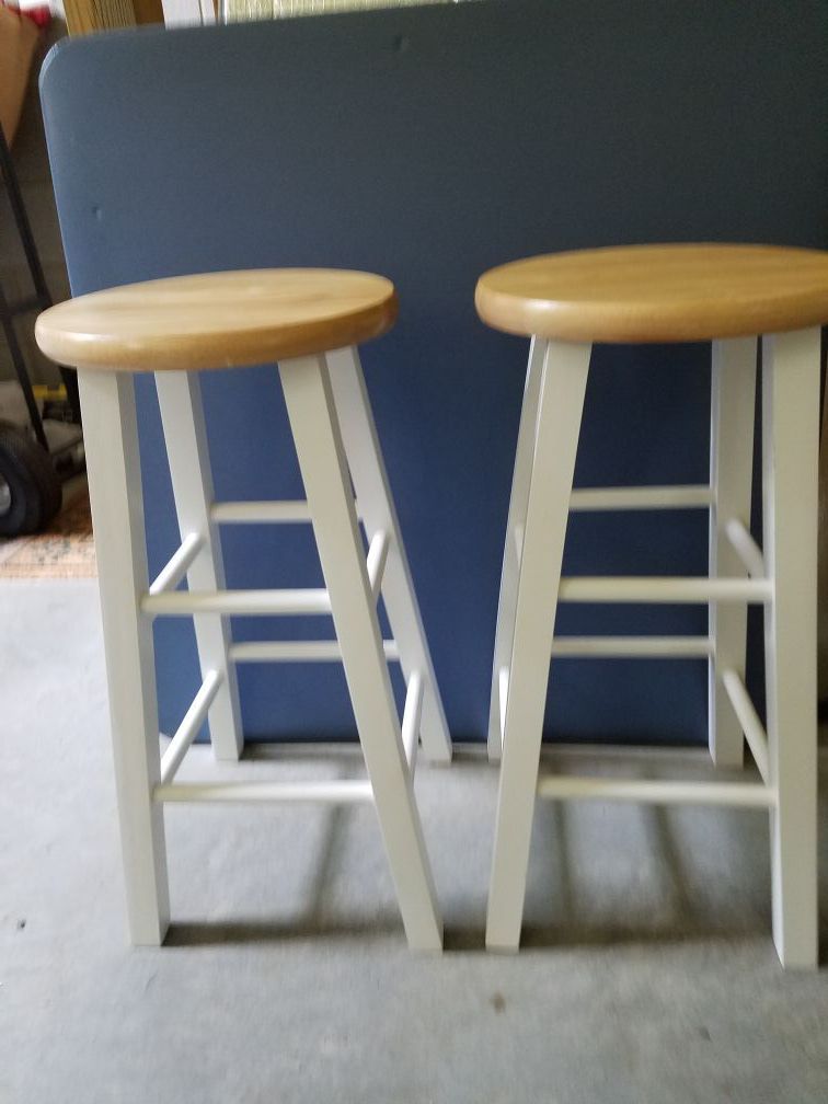 Country look bar stools two in set
