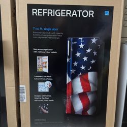 LG Refrigerator 6.9cu Ft