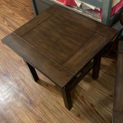 2 Solid Wood End Tables 