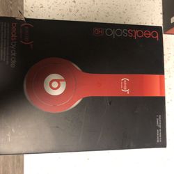 Beats Solo- Red