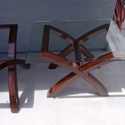 A Pair Of Beautiful End Tables With Glass Tops 