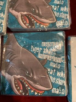 6 packs of shark napkins luncheon