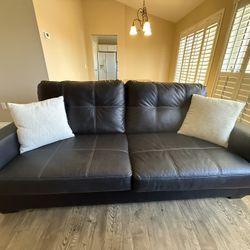 Black Leather Couch 