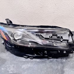 2025 To 2026 TOYOTA CAMRY HEADLIGHT RH 