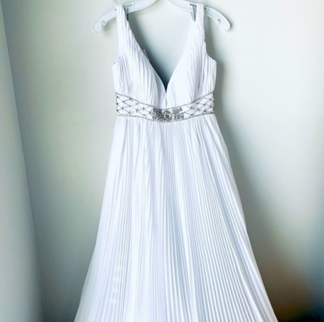 Must Go! Alfred Angelo Wedding Dress NEW