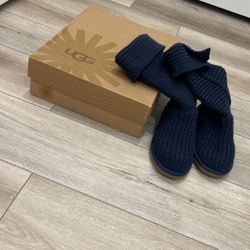Navy Blue Ugg Boot, Size 6 In Women