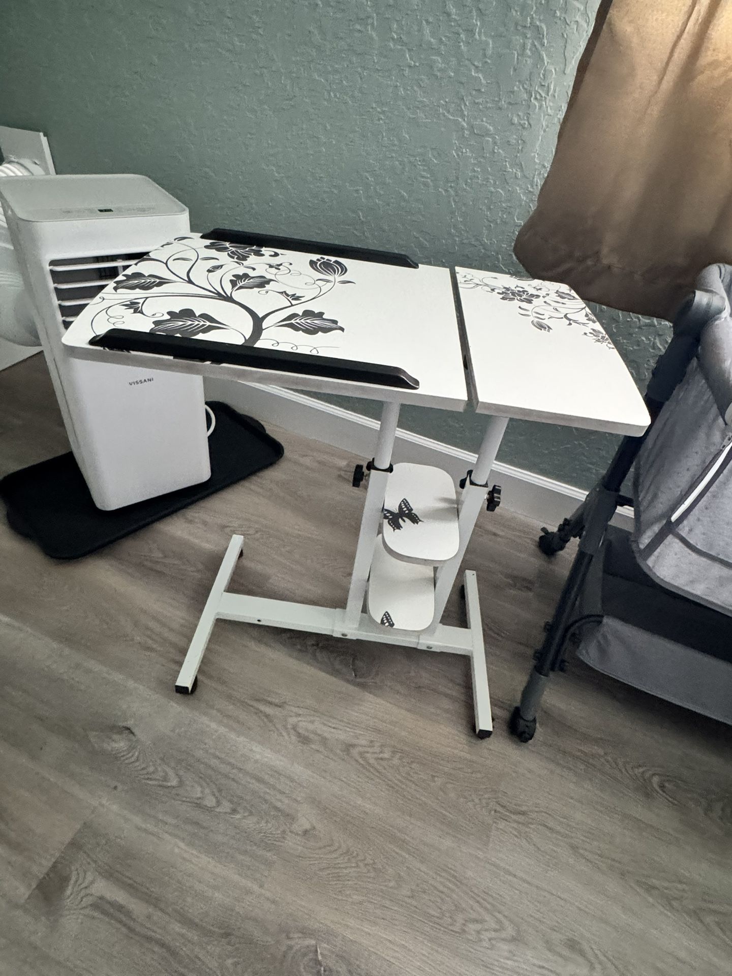 Small Childrens Table