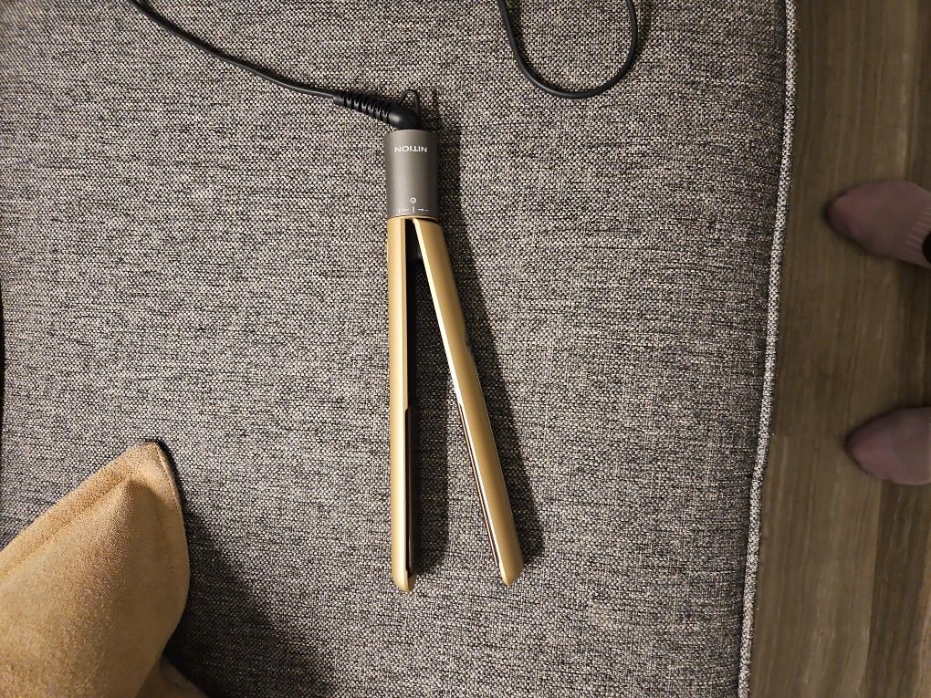 Nition Ceramic Tourmaline Hair Straightener