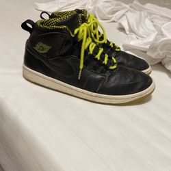 Jordan 1 Retro '94 Black Venom Green