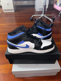 Air Jordan 1 Mid Black Royal Blue White