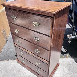 Solid Wood Upright 5 Drawer Dresser 