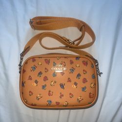 Louis Vuitton Duffle Bad for Sale in Monterey Park, CA - OfferUp