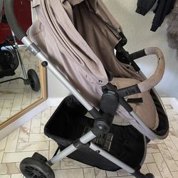 Evenflo Stroller (Converts To Bassinet)