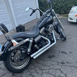 2006 Harley Davidson Street Bob