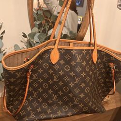 Louis Vuitton Tote Bag