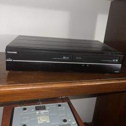 Toshiba DVD/VHS Player