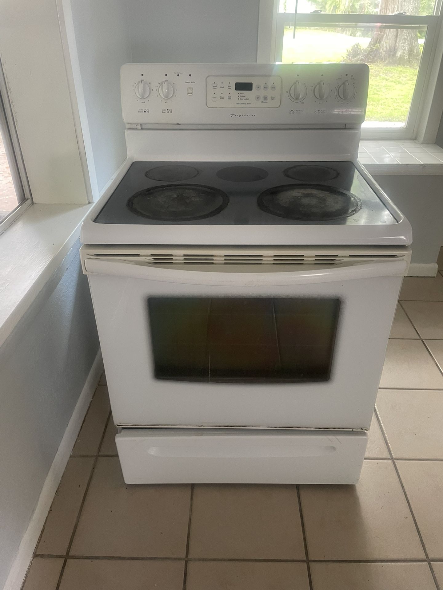 Stove oven