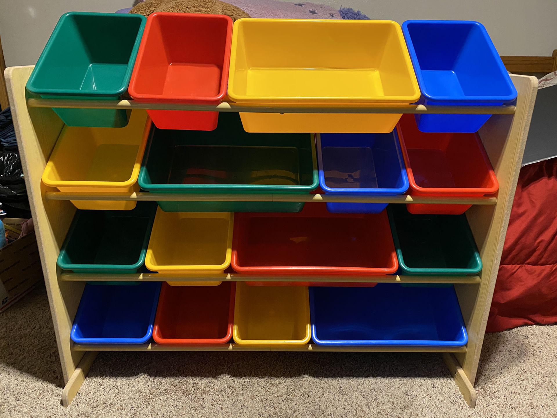 Mint condition 16 bin toy organizer