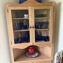Wooden Corner Hutch